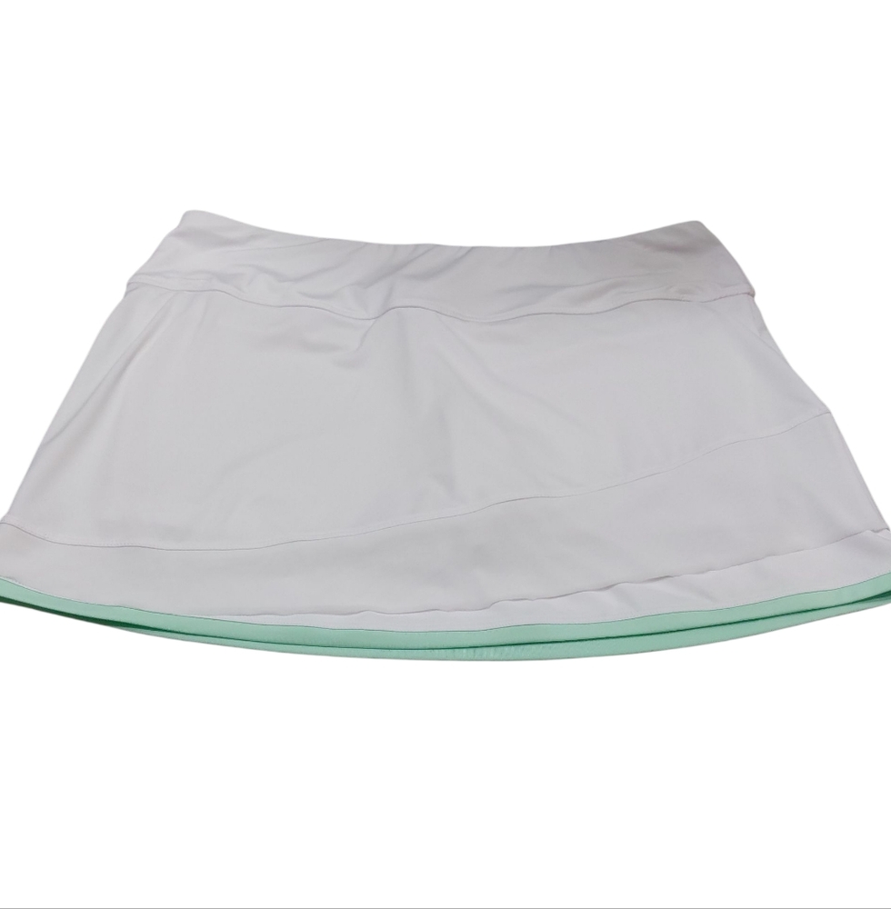"Bolle" Sz. L White and Green Tennis or Golf Mini Skort Like new No flaws....